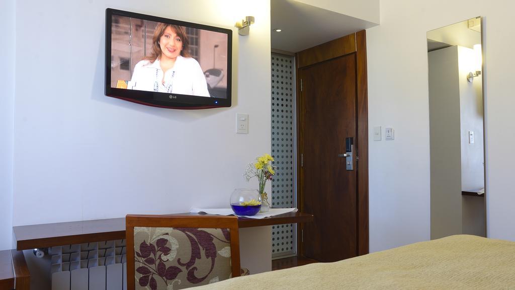 Hotel 15 De Mayo Villa Carlos Paz Eksteriør billede