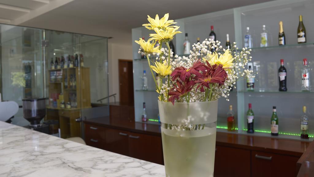 Hotel 15 De Mayo Villa Carlos Paz Eksteriør billede