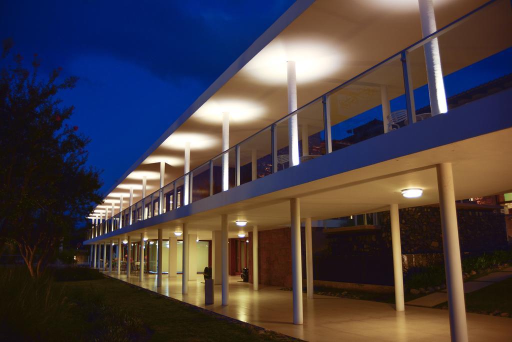 Hotel 15 De Mayo Villa Carlos Paz Eksteriør billede